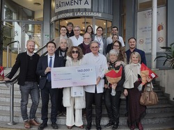  <a style='color: #fff;' href='/uploaded/photo/clap-de-fin-69413013bedc3.jpg'>(Télécharger)</a>