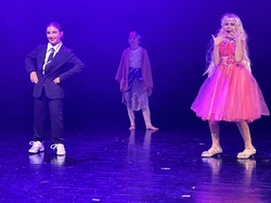  <a style='color: #fff;' href='/uploaded/photo/fy-y-rie-et-sourires-65757bd94d702.jpg'>(Télécharger)</a>