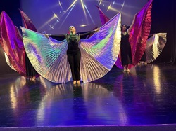  <a style='color: #fff;' href='/uploaded/photo/fy-y-rie-et-sourires-65757bdd20027.jpg'>(Télécharger)</a>