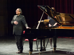  <a style='color: #fff;' href='/uploaded/photo/jean-marc-luisada-5abf5b526b517.jpg'>(Télécharger)</a>