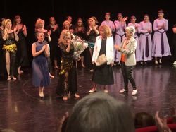  <a style='color: #fff;' href='/uploaded/photo/la-danse-pour-la-vie-6281f3a06e2a5.jpg'>(Télécharger)</a>