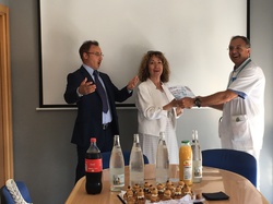  <a style='color: #fff;' href='/uploaded/photo/remise-de-cheque-59aed91446dd7.jpg'>(Télécharger)</a>