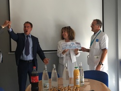  <a style='color: #fff;' href='/uploaded/photo/remise-de-cheque-59aed9944a94f.jpg'>(Télécharger)</a>