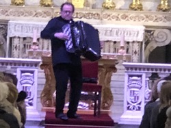  <a style='color: #fff;' href='/uploaded/photo/richard-galliano-5a645c8109595.jpg'>(Télécharger)</a>