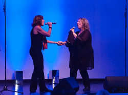 Sophie-Geller <a style='color: #fff;' href='/uploaded/photo/sophie-geller-5638e61705d3d.jpg'>(Télécharger)</a>