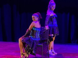  <a style='color: #fff;' href='/uploaded/photo/stell-art-show-6383bb97a11e9.jpg'>(Télécharger)</a>