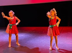  <a style='color: #fff;' href='/uploaded/photo/stell-art-show-6383bb99c326a.jpg'>(Télécharger)</a>