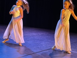  <a style='color: #fff;' href='/uploaded/photo/stell-art-show-6383bba00aae5.jpg'>(Télécharger)</a>