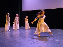  <a style='color: #fff;' href='/uploaded/photo/stell-art-show-6383bba049d06.jpg'>(Télécharger)</a>