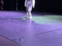  <a style='color: #fff;' href='/uploaded/photo/stell-art-show-6383bba0b5a79.jpg'>(Télécharger)</a>