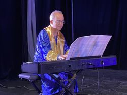  <a style='color: #fff;' href='/uploaded/photo/symphony-and-gospel-6739b4bc3714c.jpg'>(Télécharger)</a>